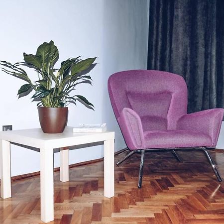 ☆Modern High Ceiling Apartment - Heart Of The City Oradea Luaran gambar