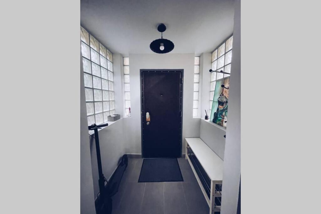 ☆Modern High Ceiling Apartment - Heart Of The City Oradea Luaran gambar